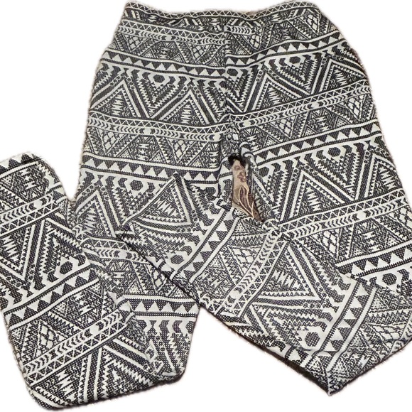 Rue21 Side-zip Aztec Twill Leggings - Picture 1 of 5